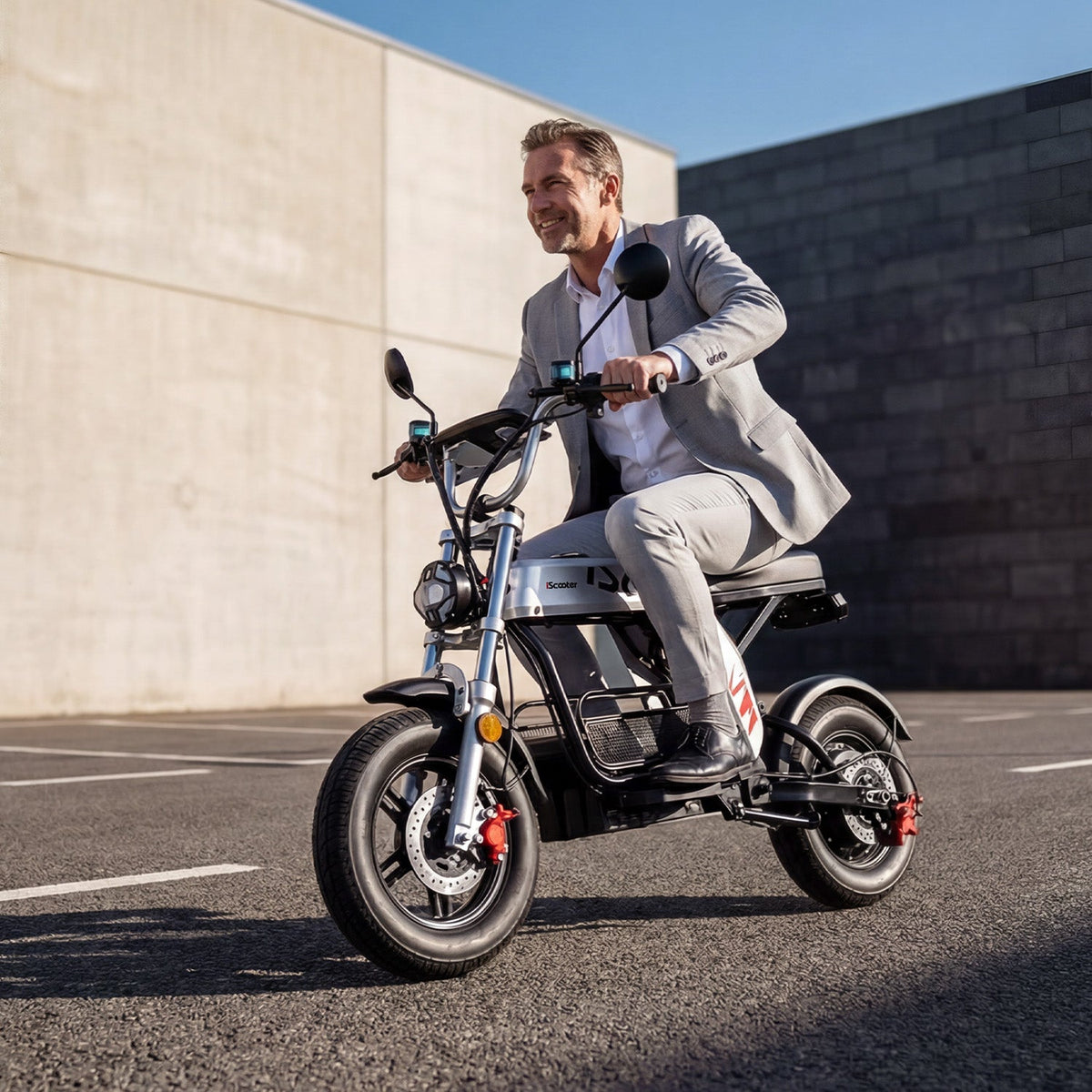 iScooter DX5Pro – Trottinette électrique 2000 W avec siège et grand panier